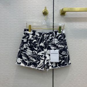Chanel Short Pant - Coco Beach ccyg320007081a