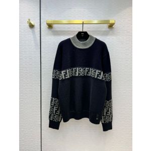 Fendi Wool Sweater Unisex - PULLOVER Black wool sweater Code: FZY310AITTF0QA1 fdyg392512081
