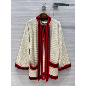 Gucci Wool Cardigan - Fine wool cardigan with neck bow Style ‎653439 XKBTF 9125 ggxx300106101