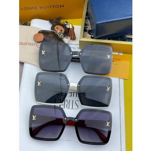 Louis Vuitton Sunglasses L9009