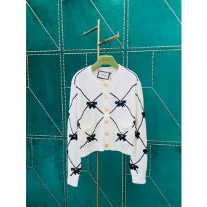 Gucci Cardigan - with GG bows ggsd307406171