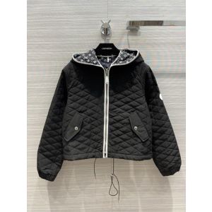 Louis Vuitton Hooded Jacket - 1A8KUG  GRAPHIC QUILTED NYLON HOODED JACKET lvxx344208181