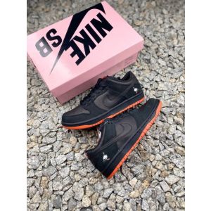 Nike SB Dunk Low 'BLACK PIGEON NYC EXCLUSIVE' 883232008-9