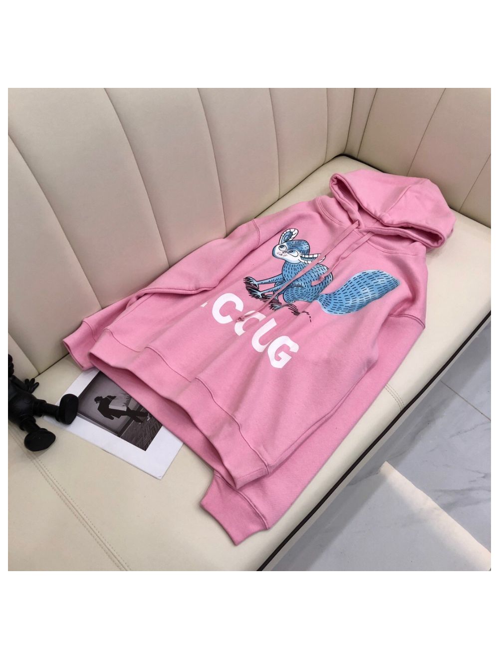 Gucci Hoodie Unisex - Sweatshirt with ICCUG animal print by Freya 