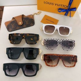 Louis Vuitton - Z1478W LV LINK SQUARE SUNGLASSES
